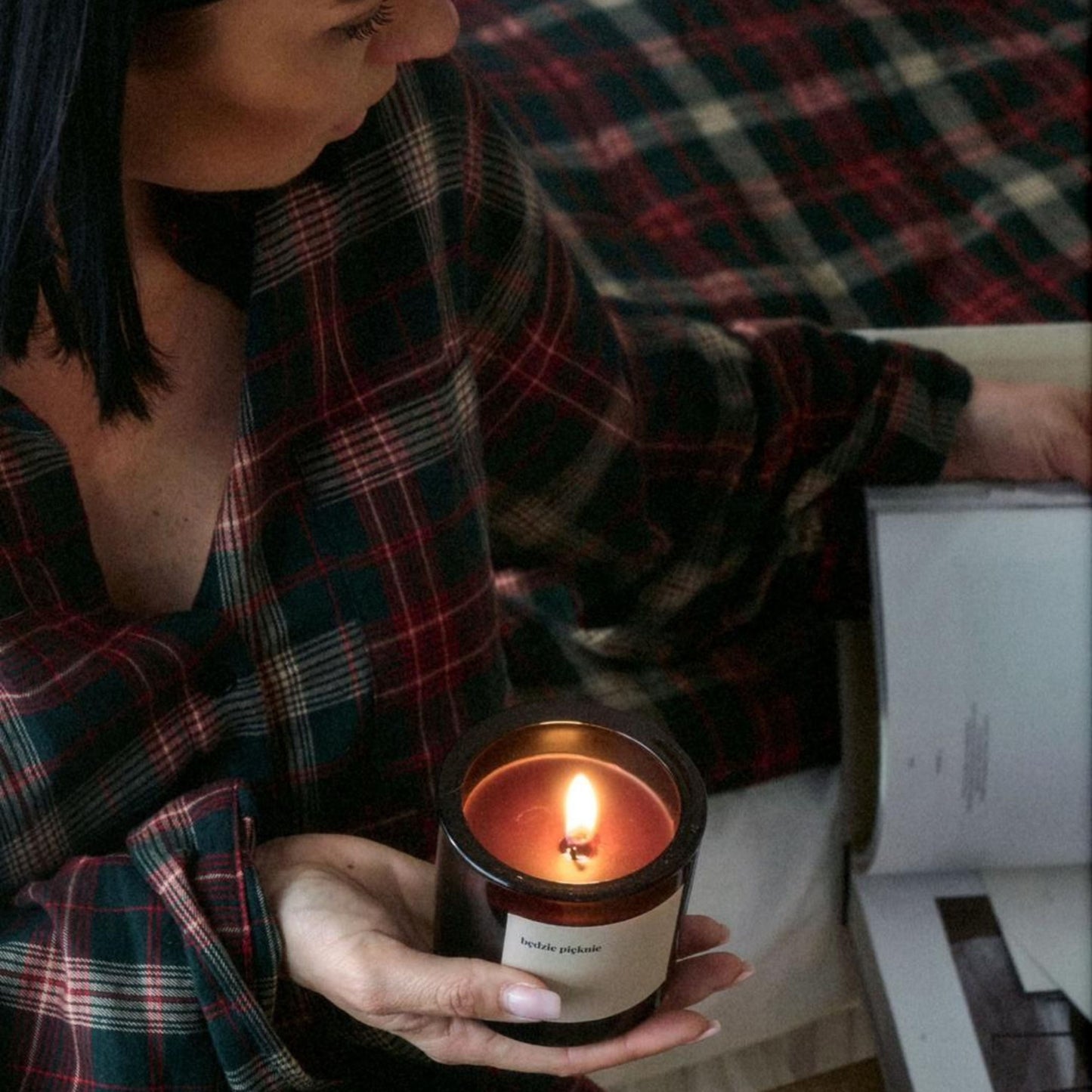 Candle "THIS WINTER WILL BE BEAUTIFUL" by Ola Ziarek